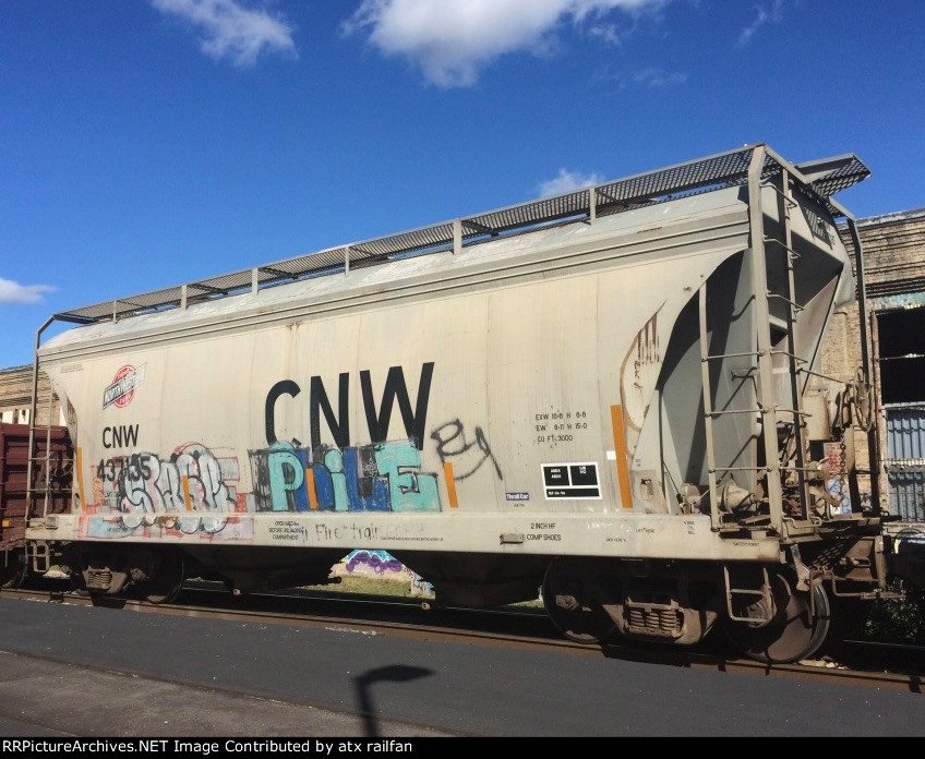 CNW 437135